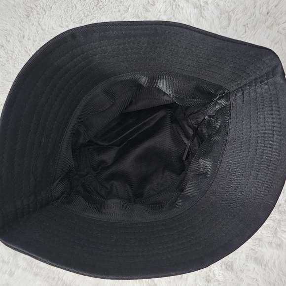 Vulgar Bucket Hat - Picture 5 of 6